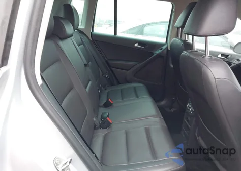 2014 Volkswagen Tiguan Se from USA, damaged, VIN WVGAV3AX3EW590777